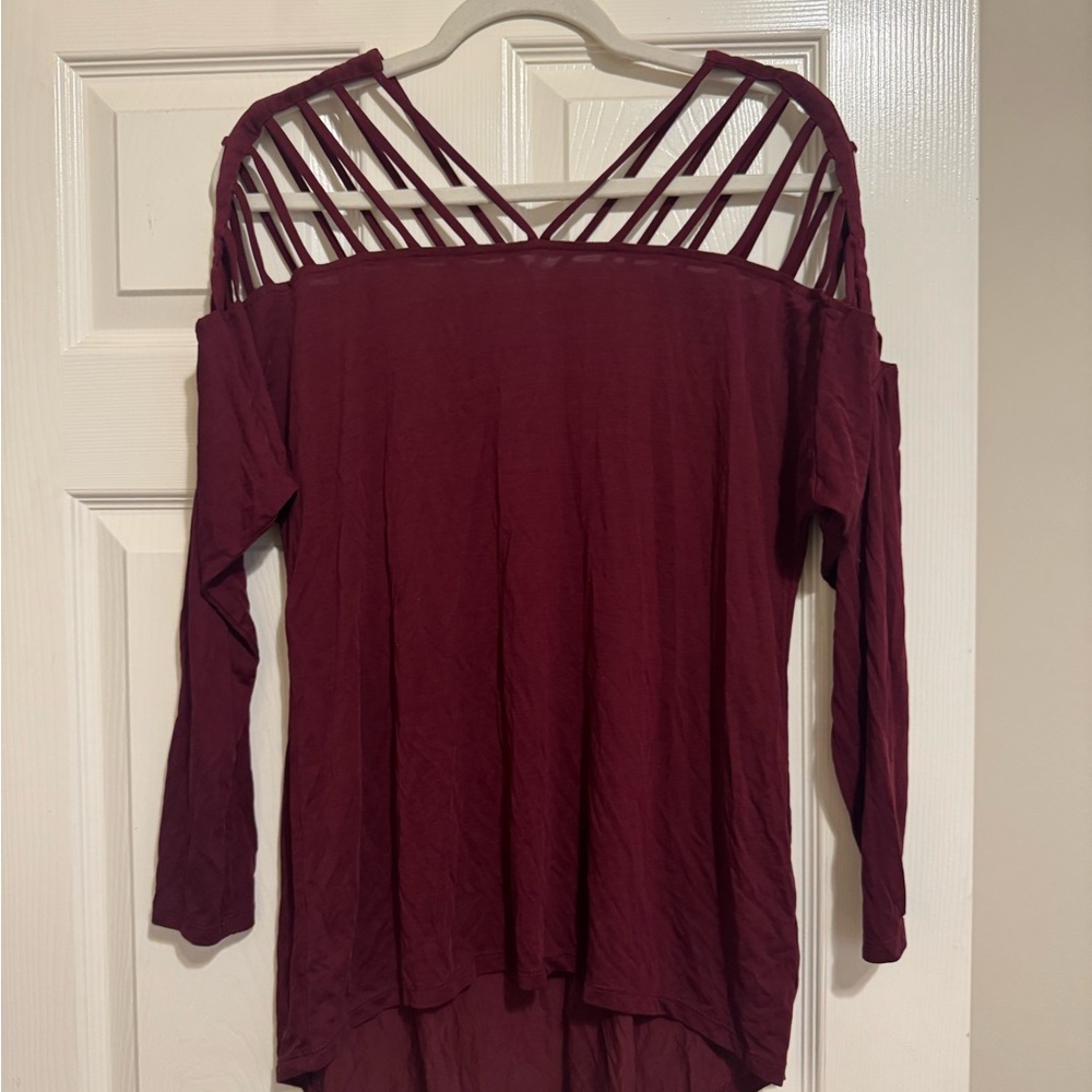 Buckle Women's Burgundy Strappy Top
